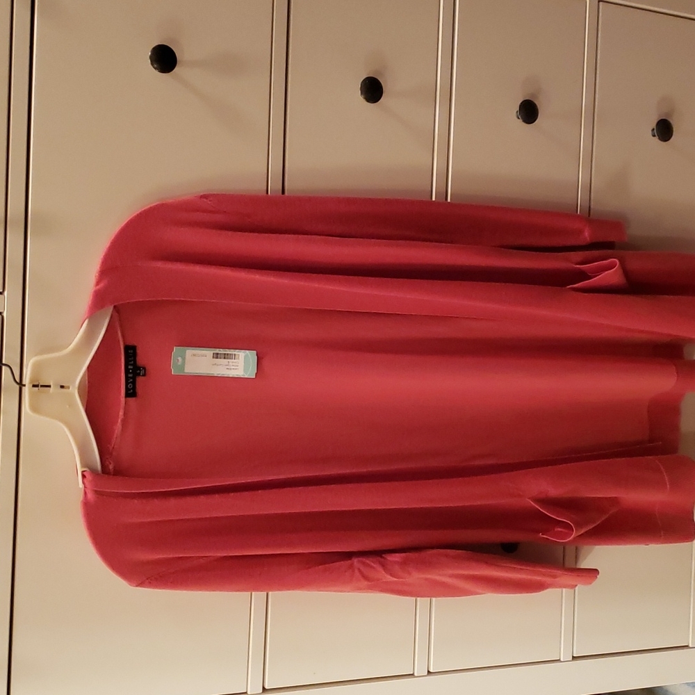 Stitch Fix, Love Ellie sweater size small, cute cardigan